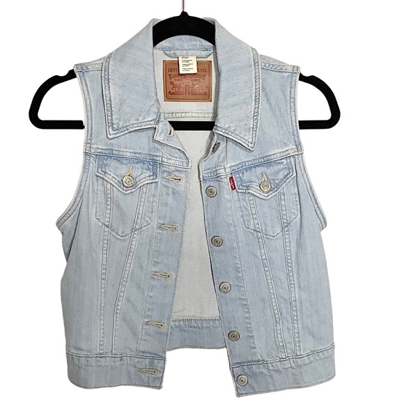 Levi's Jackets & Blazers - Levi’s Light Wash Distressed Denim Vest